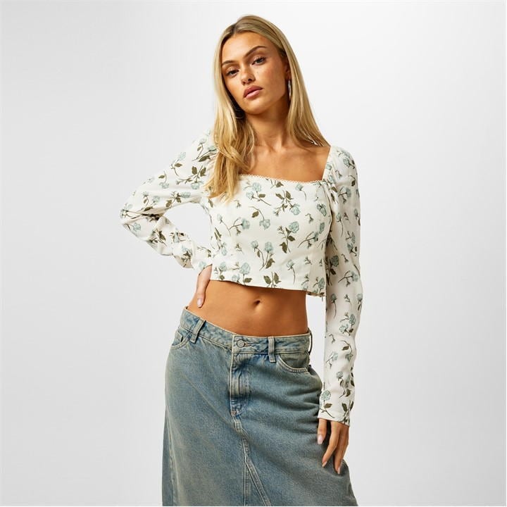 Long Sleeve Fitted Blouse