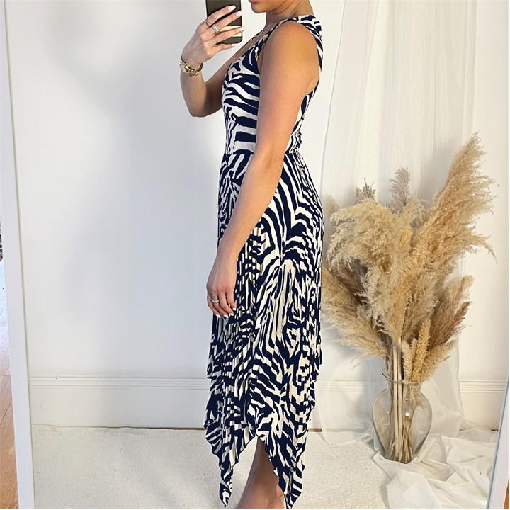 V Neck Zag Hem Pleated Midi Dress